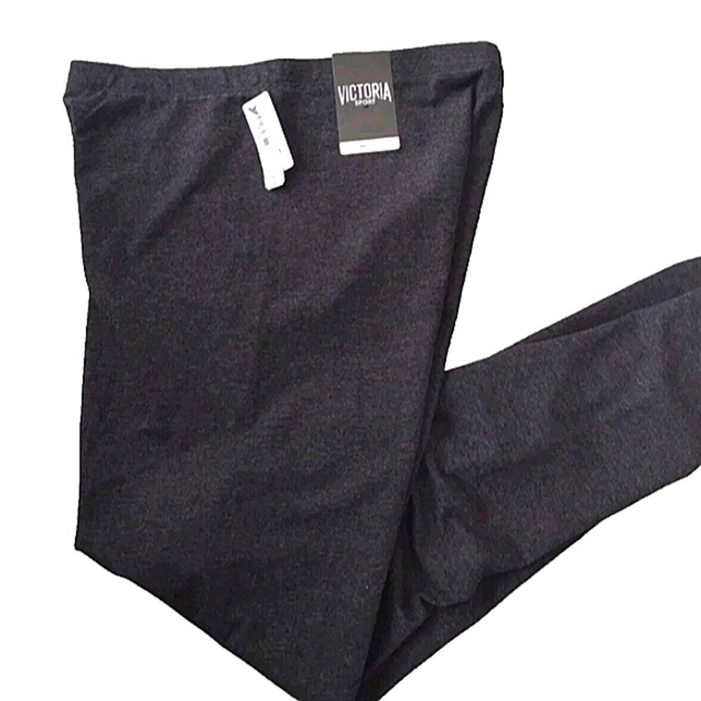 NWT Victoria Sport leggings Black Size Small - Picture 2 of 2